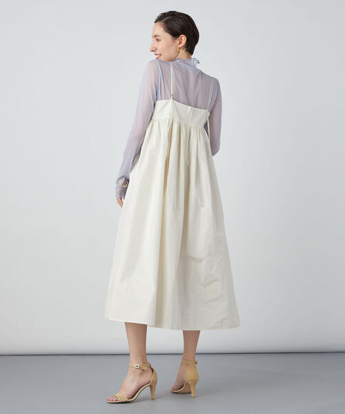 NOLLEY’S Sophi（ノーリーズソフィ）の「ウォッシャブルシャンブレータフタキャミワンピース（ワンピース・レディース・オフホワイト/ブラック・38）」の6枚目の写真