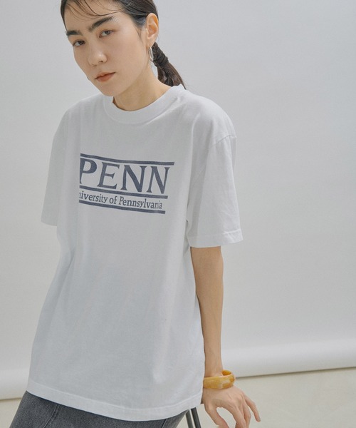 SALON adam et rope'（サロン アダム エ ロペ）の「[ご好評につき追加！]【WEB限定】【GOOD ROCK SPEED】Collage Logo T（Tシャツ/カットソー・レディース・イエロー/ネイビー/ホワイト・FREE）」の2枚目の写真