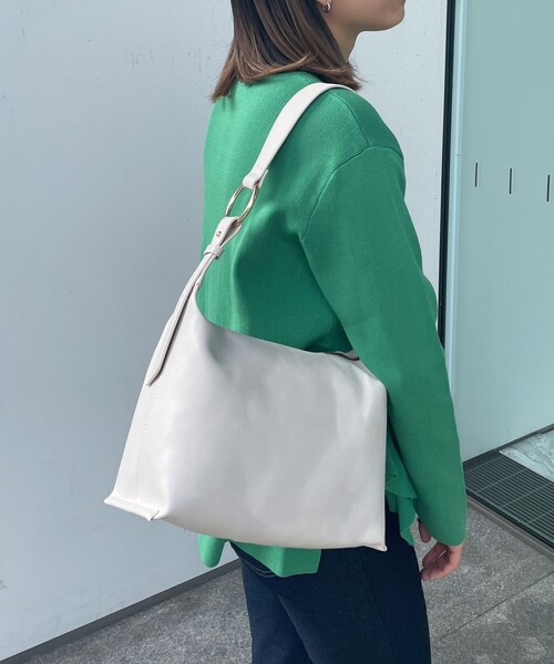 OPAQUE.CLIP（オペークドットクリップ）の「◆メタルリングワンショルダーバッグ（ショルダーバッグ・レディース・オフホワイト/ブラック・00）」の14枚目の写真