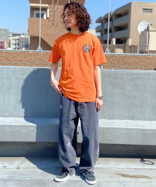 SANTA CRUZ（サンタクルーズ）の「【ムラサキスポーツ別注】SANTACRUZ/サンタクルーズ オーバーサイズ バックプリントTシャツ/スクリ―ミングハンド クルーネックTee  OSWSS S/S TEE Tシャツ 502231406（Tシャツ/カットソー・メンズ・ホワイト/オレンジ/ブラック・M/XL/L）」の17枚目の写真