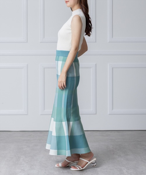 clear（クリア）の「ワイドリブノースリニットトップス（ニット/セーター・レディース・サーモンピンク/ターコイズブルー/オフホワイト/ブラック・F）」の13枚目の写真