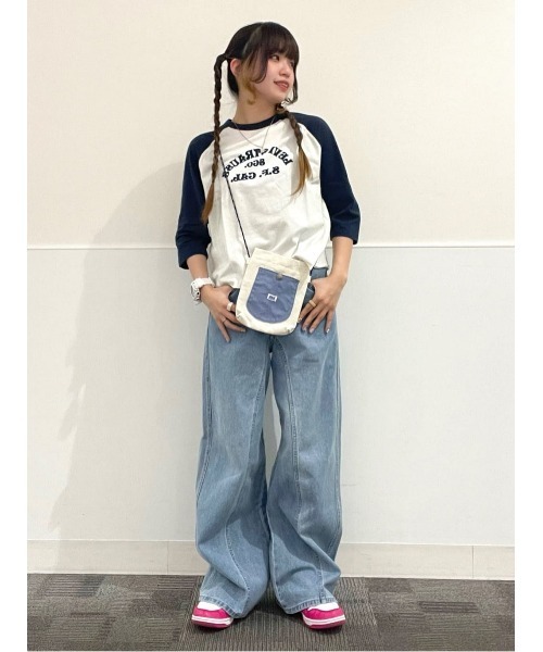 Levi's(リーバイス)の「【Levi's】ラグランTシャツ(Tシャツ/カットソー・レディース・ホワイト・M/S)」の8枚目の写真