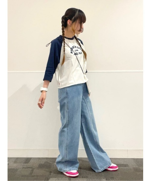 Levi's(リーバイス)の「【Levi's】ラグランTシャツ(Tシャツ/カットソー・レディース・ホワイト・M/S)」の9枚目の写真