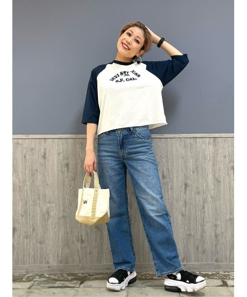Levi's(リーバイス)の「【Levi's】ラグランTシャツ(Tシャツ/カットソー・レディース・ホワイト・M/S)」の16枚目の写真