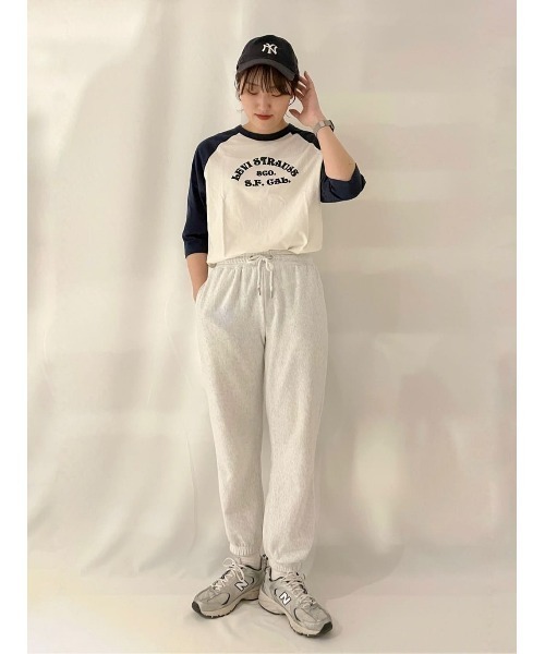 Levi's(リーバイス)の「【Levi's】ラグランTシャツ(Tシャツ/カットソー・レディース・ホワイト・M/S)」の17枚目の写真
