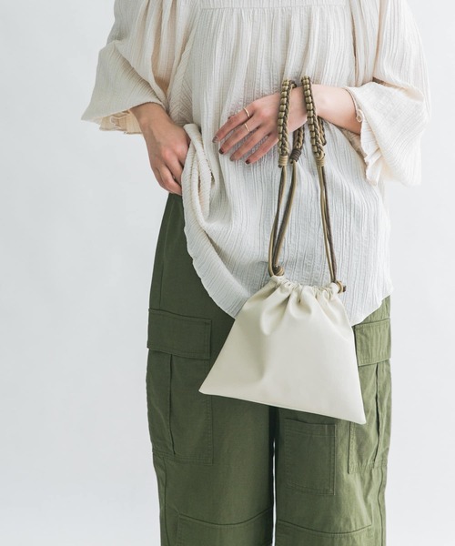 KBF（ケイビーエフ）の「ロープBAG（ショルダーバッグ・レディース・ブラック/ライトベージュ・ONE）」の6枚目の写真