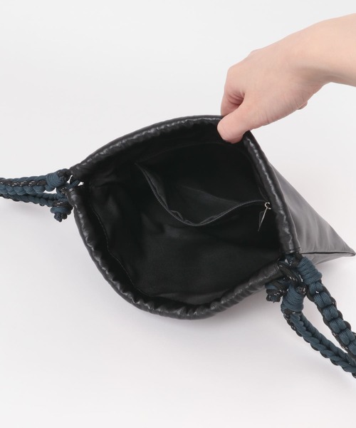 KBF（ケイビーエフ）の「ロープBAG（ショルダーバッグ・レディース・ブラック/ライトベージュ・ONE）」の17枚目の写真