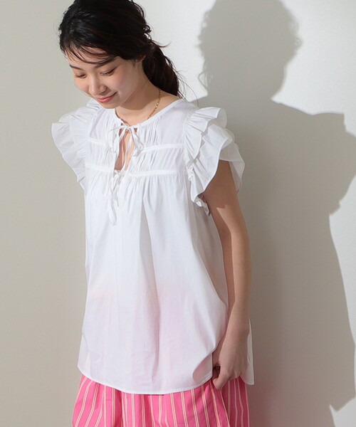 美品 デミルクス ビームス 2,3万 たっぷりレースのブラウス ホワイト X91 Demi-Luxe BEAMS（デミルクス ビームス）フクレ織りジャカード