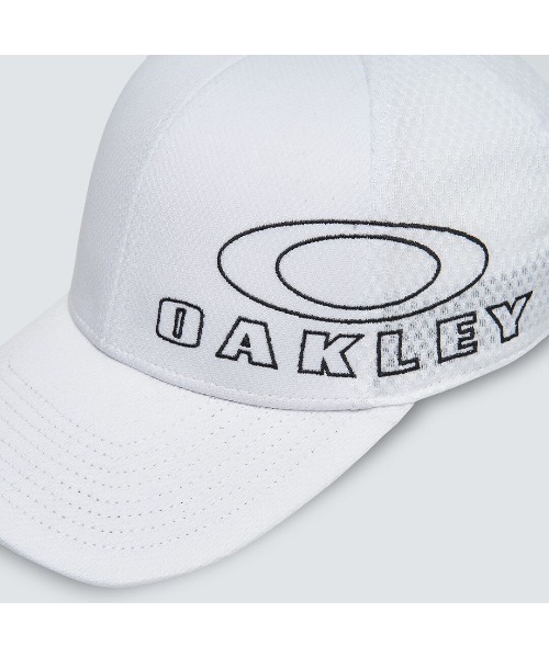 OAKLEY(オークリー)の「オークリー ESSENTIAL YTR CAP 23.0/YOUTH/OAKLEY(キャップ・キッズ・ブラック/ホワイト/ネイビー・U)」の4枚目の写真