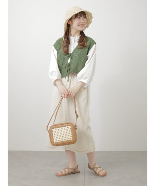 ehka sopo（エヘカソポ）の「6分袖スタンドフリル襟ブラウス（シャツ/ブラウス・レディース・キナリ/ブラック/オフホワイト/グレー・ﾌﾘ-）」の21枚目の写真