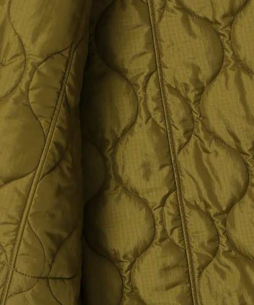 yuw（ユウ）の「リバーシブルバイカラーキルティングコート　970751（ナイロンジャケット・レディース・カーキ/ネイビー・FREE）」の10枚目の写真