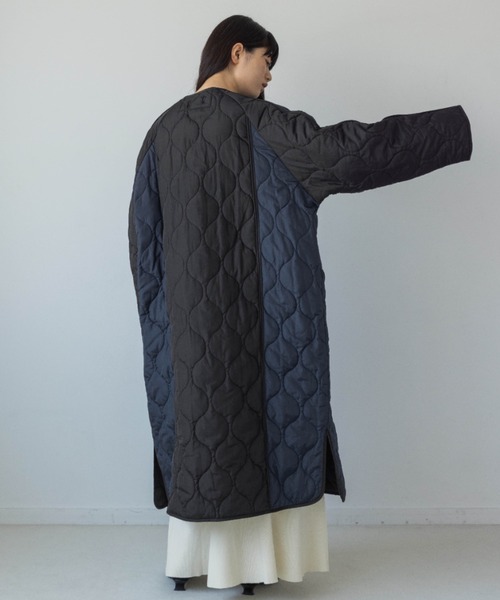 yuw（ユウ）の「リバーシブルバイカラーキルティングコート　970751（ナイロンジャケット・レディース・カーキ/ネイビー・FREE）」の15枚目の写真