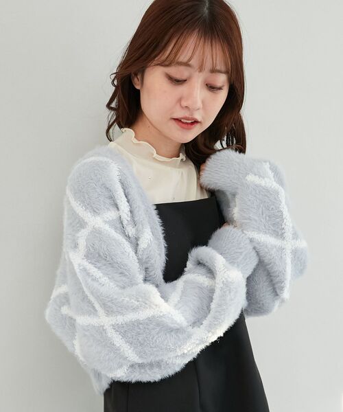 MAJESTIC LEGON（マジェスティックレゴン）の「ダイヤ柄シャギーニットカーディガン（カーディガン/ボレロ・レディース・アイボリー/ピンク/チャコールグレー/グレー/クリーム・MEDIUM）」の8枚目の写真