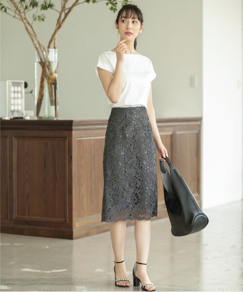 新品未使用/MANGANOマンガーノ/レースタイトスカート index（インデックス）の「◇≪新色追加≫ボタニカルレースタイト