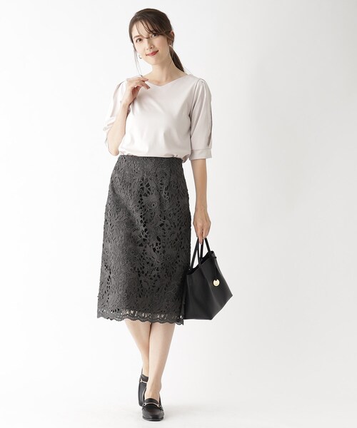 index（インデックス）の「◆≪新色追加≫ボタニカルレースタイトスカート【洗濯機洗い可】（スカート・レディース・チャコールグレー/ブルー/ライトグレー系4/ピンク系・36/38/40/42）」の13枚目の写真