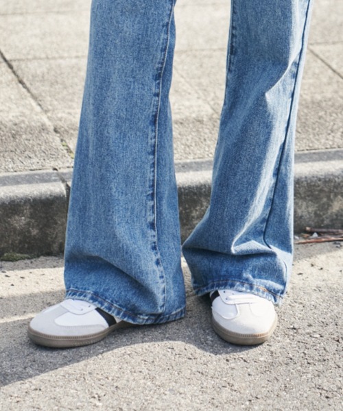 Auntie Rosa Holiday（アンティローザホリデー）の「ハイライズフレアデニム / サイズ展開あり（デニムパンツ・レディース・ブルー・SMALL/MEDIUM/LARGE）」の20枚目の写真