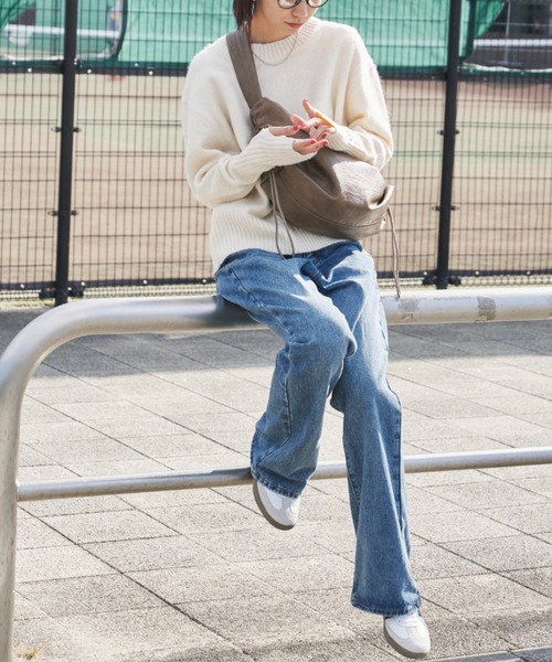 Auntie Rosa Holiday（アンティローザホリデー）の「ハイライズフレアデニム / サイズ展開あり（デニムパンツ・レディース・ブルー・SMALL/MEDIUM/LARGE）」の19枚目の写真