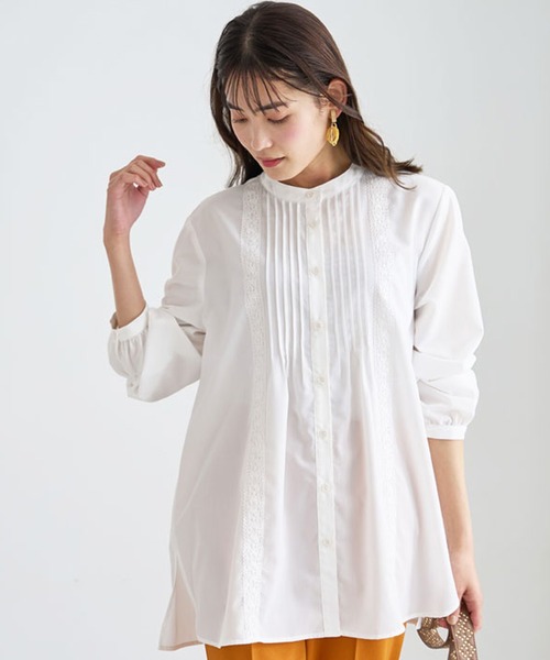 BELLUNA（ベルーナ）の「ピンタック＆華やかレースシャツチュニック（チュニック・レディース・ライム/オフホワイト/チャコール/ワイン・X-LARGE/LARGE/MEDIUM）」の6枚目の写真