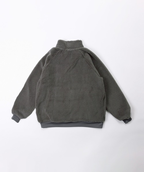 FILA(フィラ)の「FILA フィラ ワンポイント デザイン ロゴ 刺繍 長袖 フルジップ ボア フリース スタンドジャケット(ブルゾン・レディース・チャコール/アイボリー/パープル・LL/M/L)」の16枚目の写真