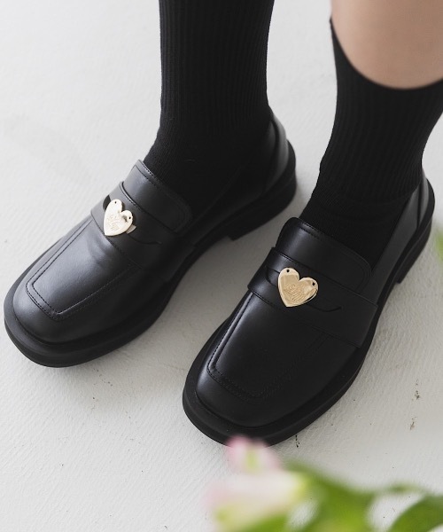 lilLilly（リルリリー）の「ハートコインローファー（ローファー・レディース・ホワイト/ブラック/ピンク・LARGE/SMALL/MEDIUM/X-LARGE）」の20枚目の写真