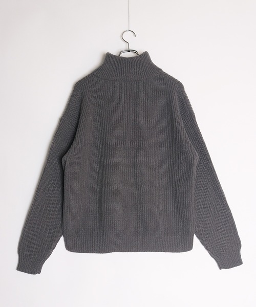 WESTSEA(ウエストシー)の「オーバーサイズ ハーフジップ ハイネック 長袖(ニット/セーター・メンズ・グレー/オフホワイト/ブラック/チャコール・M/L)」の12枚目の写真