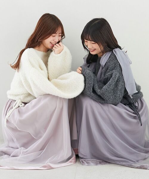 MAJESTIC LEGON(マジェスティックレゴン)の「【WEB限定XSサイズあり】裾ベロアチュールスカート(スカート・レディース・ピンクベージュ/グレー/アイボリー/ブラック・MEDIUM/SMALL/X-SMALL)」の11枚目の写真