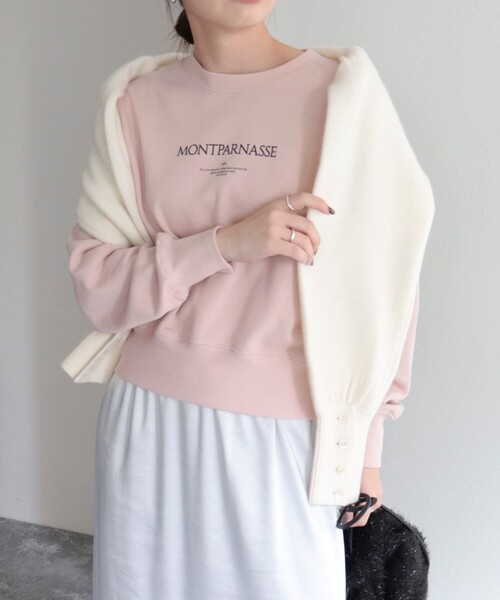 fredy emue（フレディエミュ）の「ちびロゴ裏毛プルオーバー（スウェット・レディース・チャコールグレー/アイボリー/ベビーピンク・38）」の3枚目の写真