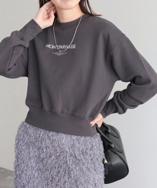 fredy emue（フレディエミュ）の「ちびロゴ裏毛プルオーバー（スウェット・レディース・チャコールグレー/アイボリー/ベビーピンク・38）」の2枚目の写真