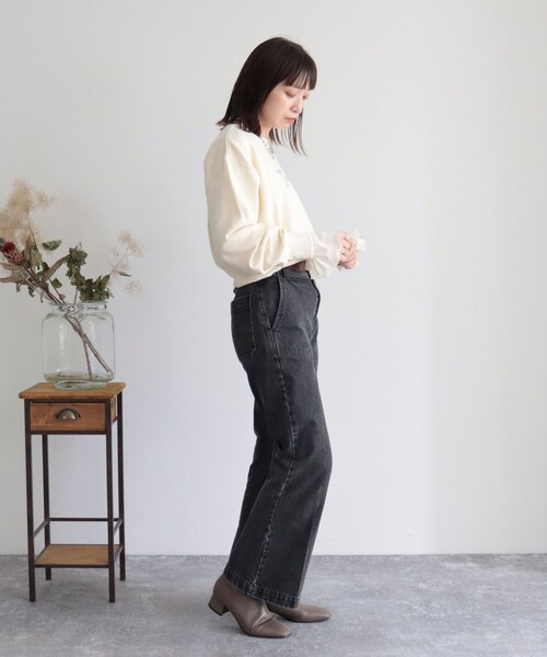 fredy emue（フレディエミュ）の「ちびロゴ裏毛プルオーバー（スウェット・レディース・チャコールグレー/アイボリー/ベビーピンク・38）」の20枚目の写真