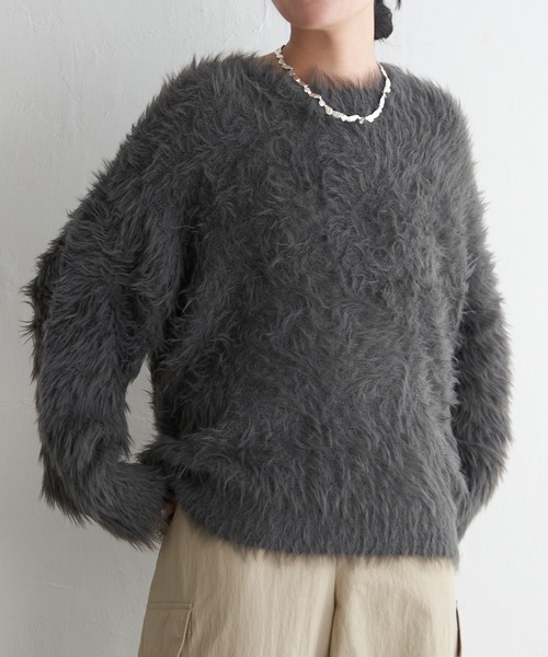 VENCEEXCHANGE（ヴァンスエクスチェンジ）の「フェイクフェザー天竺プルオーバー（ニット/セーター・レディース・ネイビー/チャコールグレー/グレー/イエロー/ホワイト・FREE）」の3枚目の写真