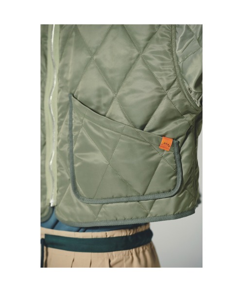 LIBERE(リベーレ)の「HALF QUILTING JACKET(ブルゾン・メンズ・ブラック/オリーブ・L/M/S)」の13枚目の写真