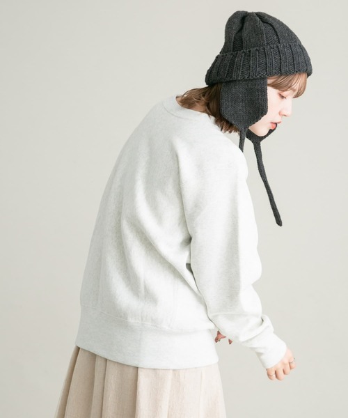 KBF(ケイビーエフ)の「フライトニットCAP(ニットキャップ/ビーニー・レディース・ベージュ/チャコールグレー・ONE)」の5枚目の写真