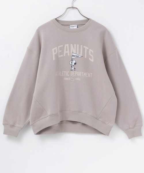 PEANUTS(ピーナッツ)の「PEANUTS SNOOPY デザインルーズトレーナー(スウェット・レディース・ライトグリーン/杢グレー/グレイッシュベージュ・フリ-)」の14枚目の写真