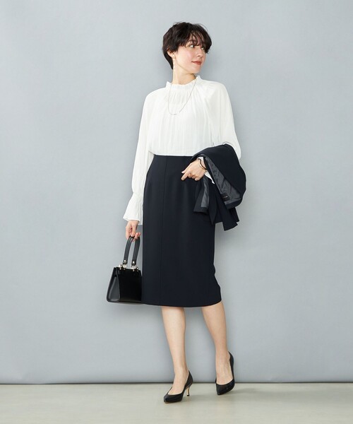 NOLLEY’S（ノーリーズ）の「《セットアップ対応》ウォッシャブルストレッチダブルクロスインゴムタイトスカート（スカート・レディース・ネイビー/ベージュ・36/38/34/40）」の8枚目の写真
