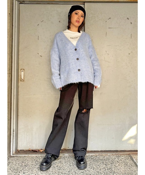 EGOIST（エゴイスト）の「ロングシャギーオーバーカーディガン（カーディガン/ボレロ・レディース・パープル/アイボリー/ブラック/ブルー/ベージュ・FREE）」の16枚目の写真