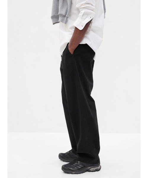 GAP（ギャップ）の「Gapflex バギーフィット モダンカーキパンツ（チノパンツ・メンズ・ブラック/ベージュ/ネイビー/グリーン/ブラック系その他・32W 30L/29W 30L/30W 30L/31W 30L/31W 32L/32W 32L/33W 32L/34W 32L/36W 32L/28W 30L）」の2枚目の写真