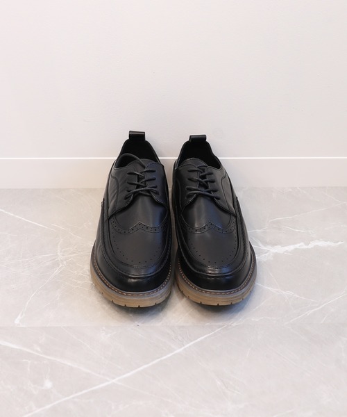 shoes365(シューズスリーシックスファイヴ)の「【shoes365】ウィングチップ ゴムソール皮靴(ドレスシューズ・メンズ・ブラック・24.5cm/25.0cm/25.5cm/26.5cm/27.0cm)」の4枚目の写真