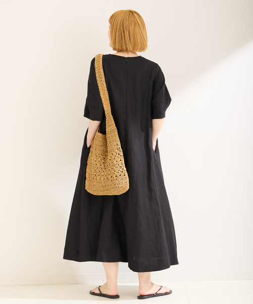 B.C STOCK（ベーセーストック）の「リネンレーヨンコクーンスリーブワンピース（ワンピース・レディース・イエロー/グリーン/ブラック/カーキ・FREE）」の6枚目の写真