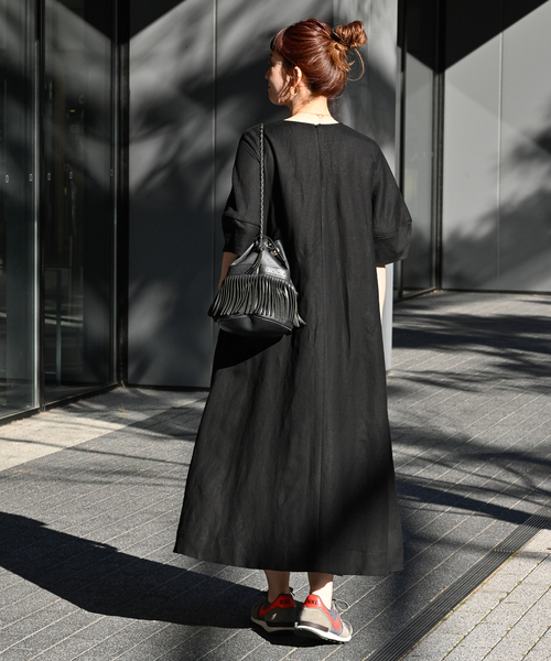 B.C STOCK（ベーセーストック）の「リネンレーヨンコクーンスリーブワンピース（ワンピース・レディース・イエロー/グリーン/ブラック/カーキ・FREE）」の10枚目の写真