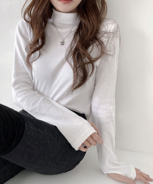VIVID LADY(ビビッドレディー)の「ハイネック トップス レディース(Tシャツ/カットソー・レディース・グレー/アイボリー/ブラック/チャコールグレー/ベージュ/スカイブルー・FREE)」の9枚目の写真