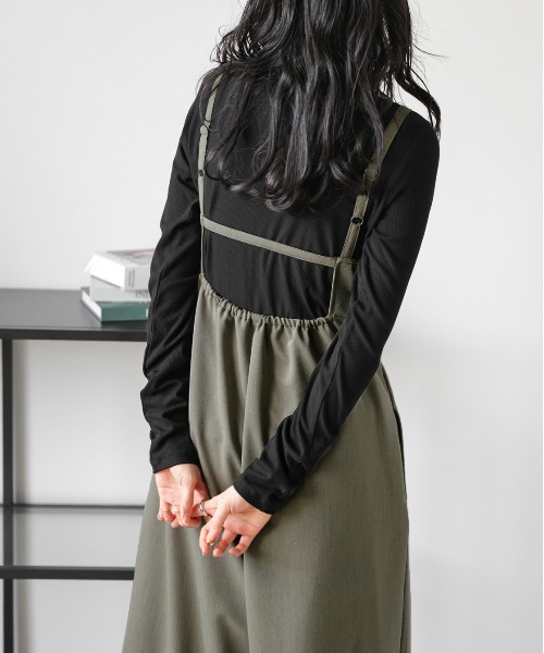 AMELY(エミリー)の「ワイドサロペット(サロペット/オーバーオール・レディース・カーキ/ブラック/イエロー/グレー・L/M)」の21枚目の写真