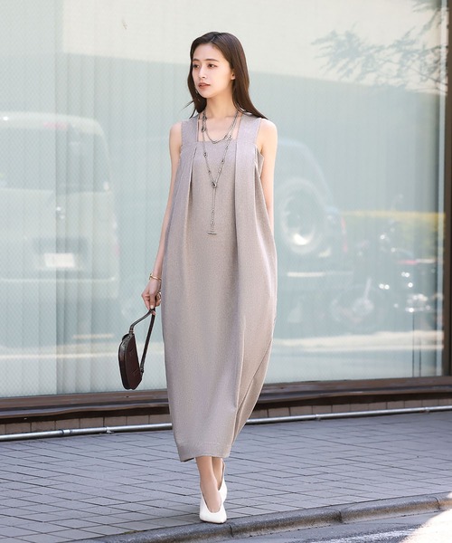 ELFRANK（エルフランク）の「コクーンロングジャンパースカート（ジャンパースカート・レディース・ベージュ/ブラック・FREE）」の8枚目の写真