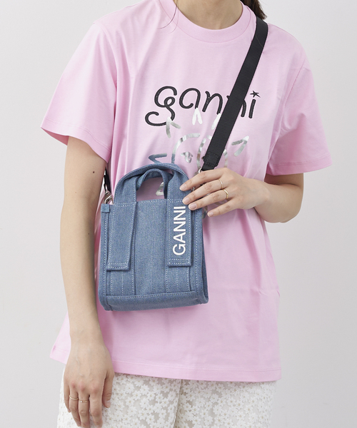 U by SPICK&SPAN（ユーバイスピックアンドスパン）の「【GANNI / ガニー】 Recycled Tech Mini Tote Denim（ショルダーバッグ・レディース・サックスブルー・FREE）」の4枚目の写真