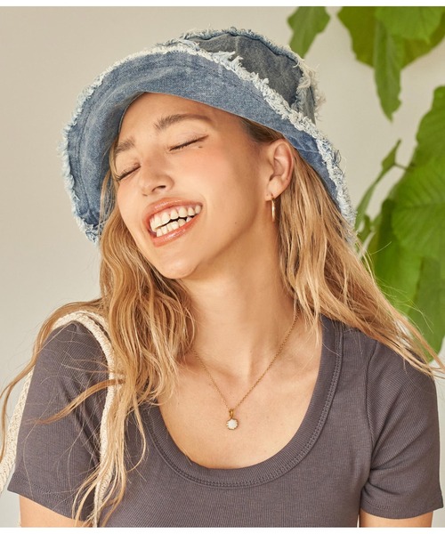 anap mimpi（アナップミンピ）の「リバーシブル デニム フリンジ バケットハット（ハット・レディース・ライトブルー/ブルー・FREE）」の9枚目の写真