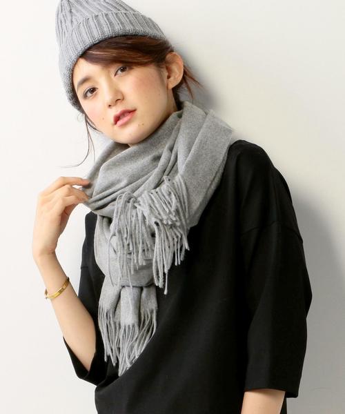 Johnstons of Elgin（ジョンストンズオブエルガン）の「＜JOHNSTONS（ジョンストンズ）＞CASH SOLID ストール70*190◆（ストール/ショール・レディース・オフホワイト/ブラック/グレー/ダークグレー/ブラウン/ネイビー・フリー）」の3枚目の写真