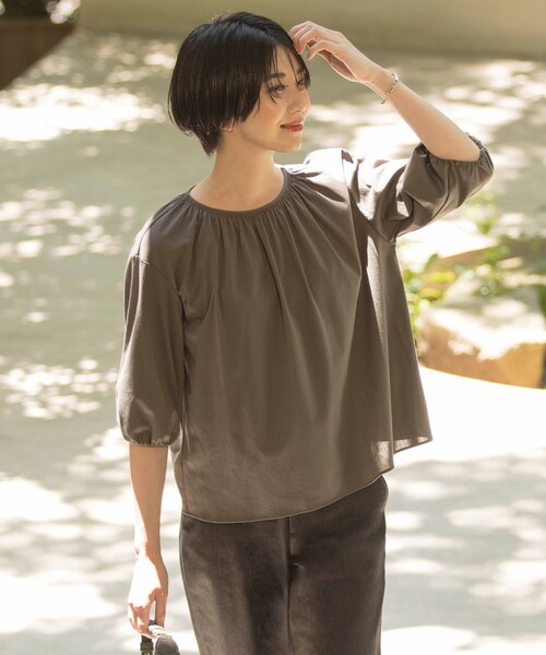 J.PRESS(ジェイプレス)の「シールズトリコットライト カットソー(Tシャツ/カットソー・レディース・ピンク系/ベージュ系/グレー系・T13/T15)」の1枚目の写真