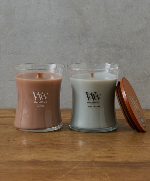 BIRTHDAY BAR（バースデイバー）の「WoodWick ジャーキャンドル M