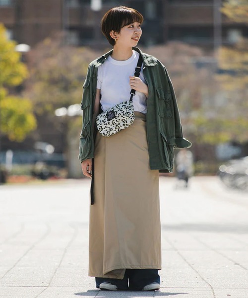 KiU（キウ）の「KiU/キウ ウォータープルーフロンジースカート K212（レインコート/ポンチョ・メンズ・ブラック/オリーブ/ベージュ/ブラック×ホワイト/レオパード・FREE）」の3枚目の写真