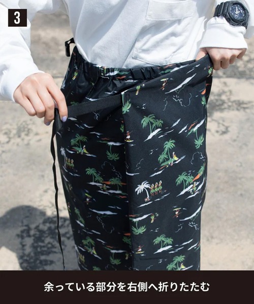 KiU（キウ）の「KiU/キウ ウォータープルーフロンジースカート K212（レインコート/ポンチョ・メンズ・ブラック/オリーブ/ベージュ/ブラック×ホワイト/レオパード・FREE）」の10枚目の写真