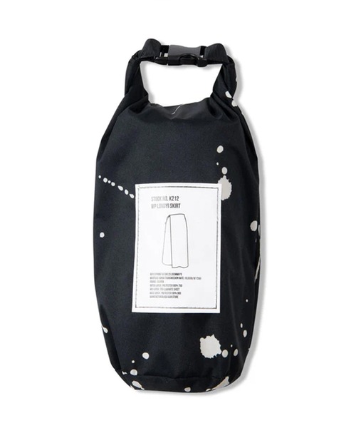 KiU（キウ）の「KiU/キウ ウォータープルーフロンジースカート K212（レインコート/ポンチョ・メンズ・ブラック/オリーブ/ベージュ/ブラック×ホワイト/レオパード・FREE）」の17枚目の写真